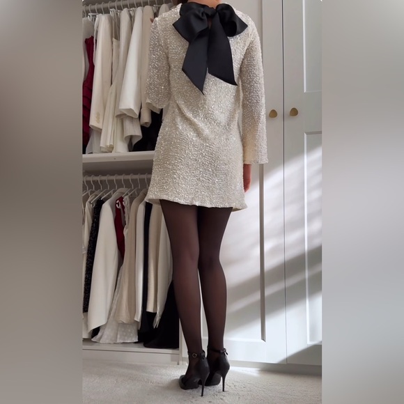 NEW Holiday Dress Sequin Winter White w Black Bow Viral Size Small NYE Christmas - Picture 2 of 8